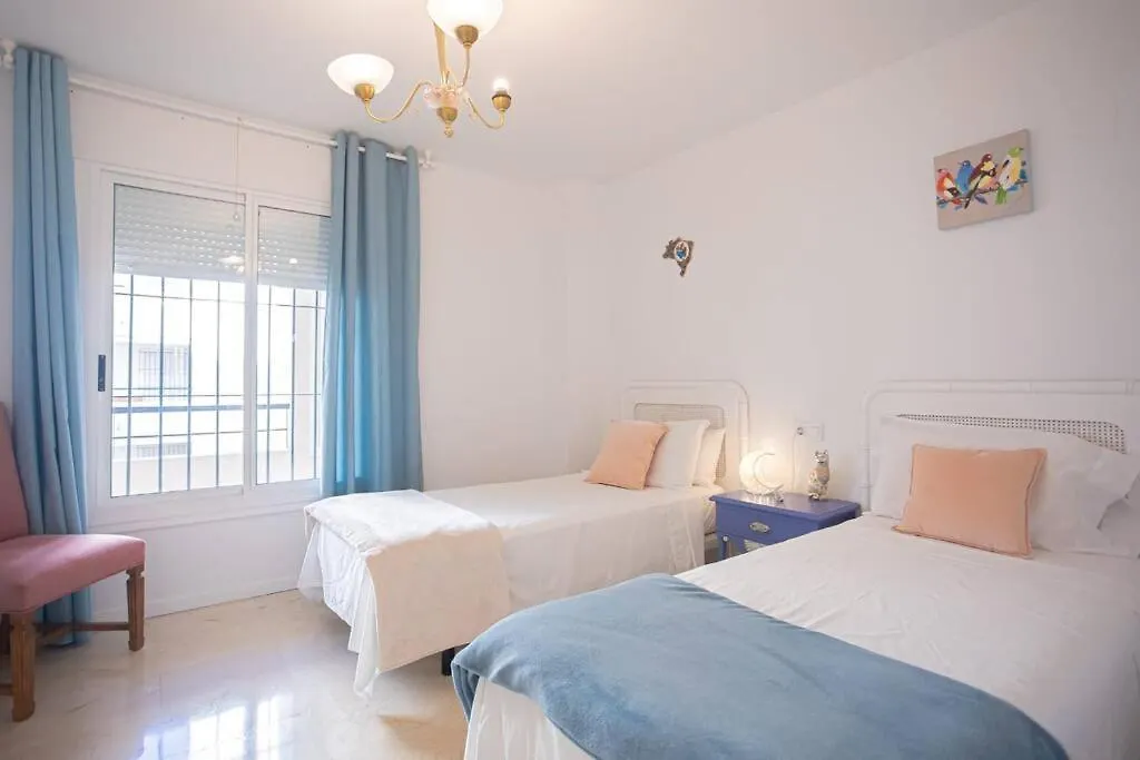 Marbella, Acogedor Apartamento. contacts